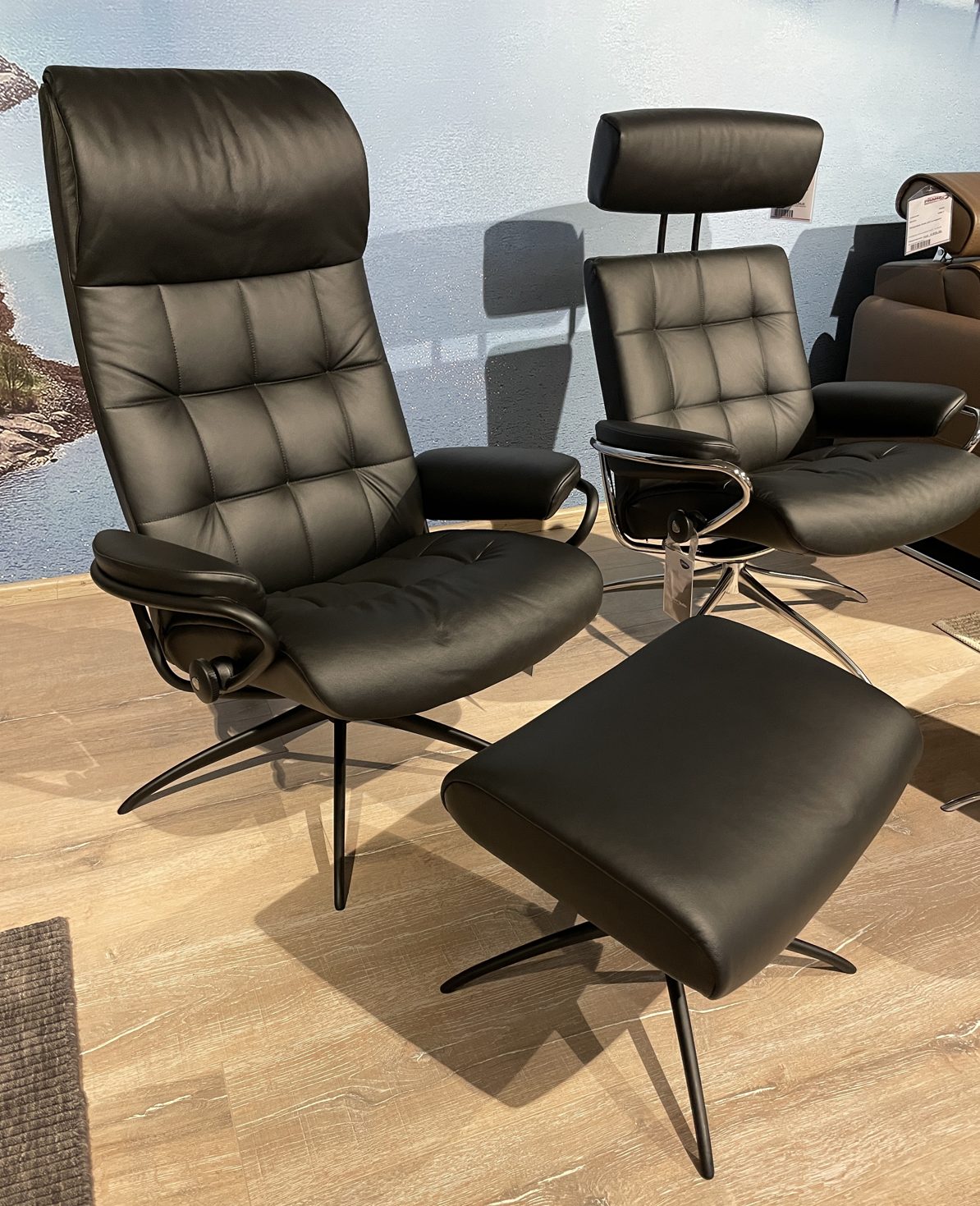 Ausstellungsstück 7006700081 Ausstellungsstuecke-Stressless-Relaxsessel-Ekornes-aus-Leder-Metall-in-Schwarz-Stressless-London-mit-Star-Gestell-schwarz-Leder-Paloma-black-hoher-Ruecken-guenstiger.jpg
