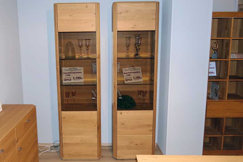 Ausstellungsstück Witnova Vitrine.jpg