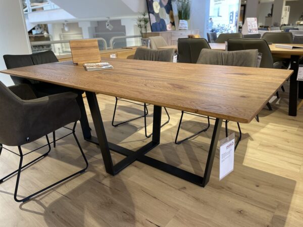Interliving Esszimmer Serie 5107 – Esstisch 7073