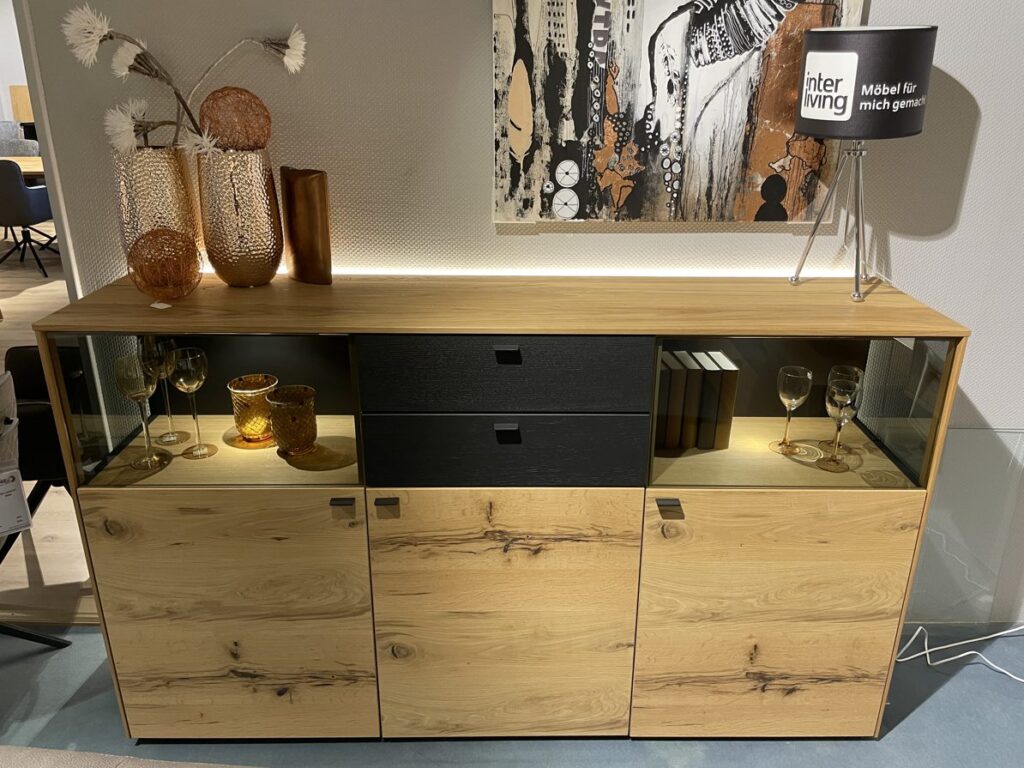 Interliving Serie 5604 – Sideboard