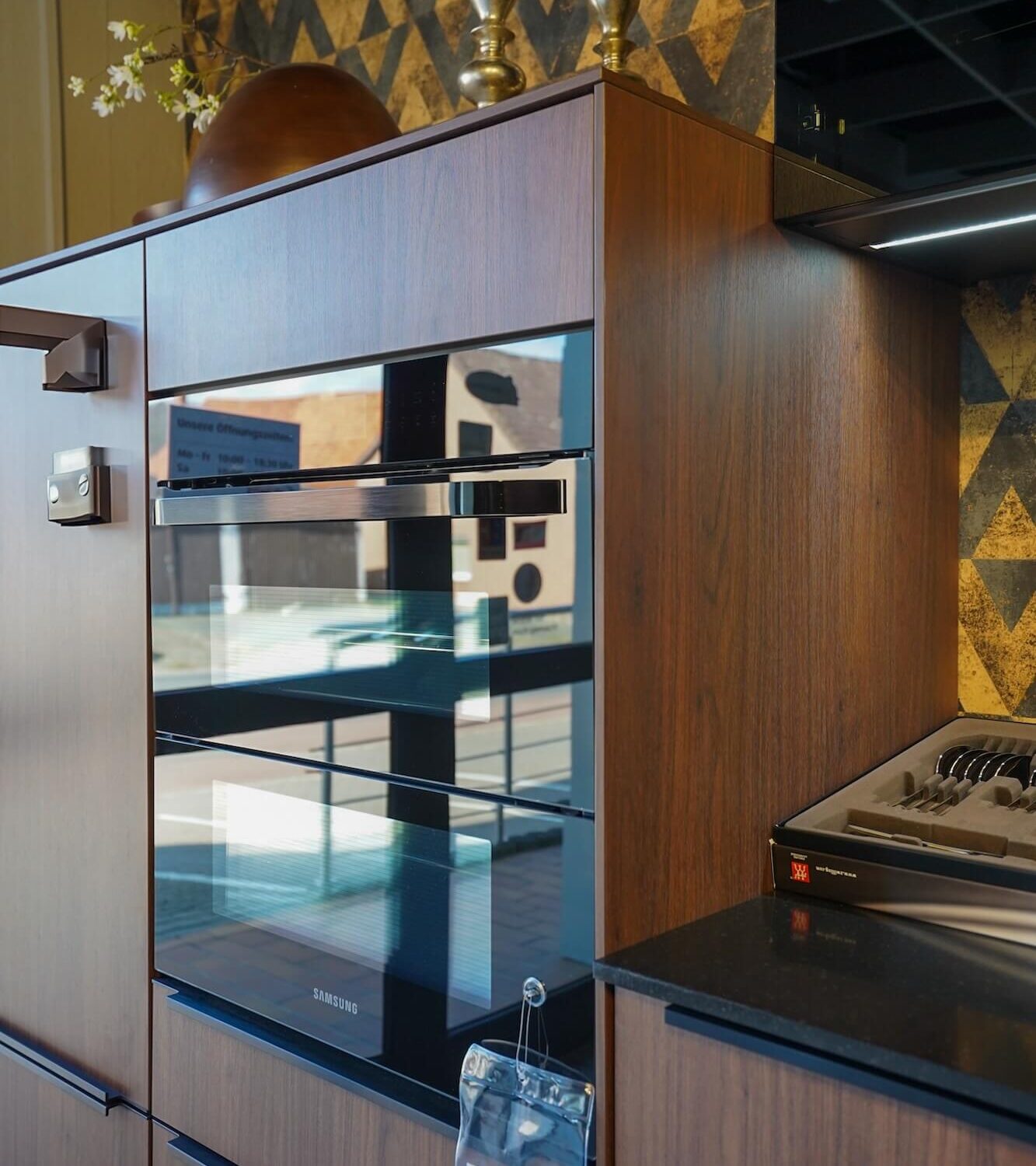 Nobilia Riva moderne Küchenzeile mit Samsung Backofen