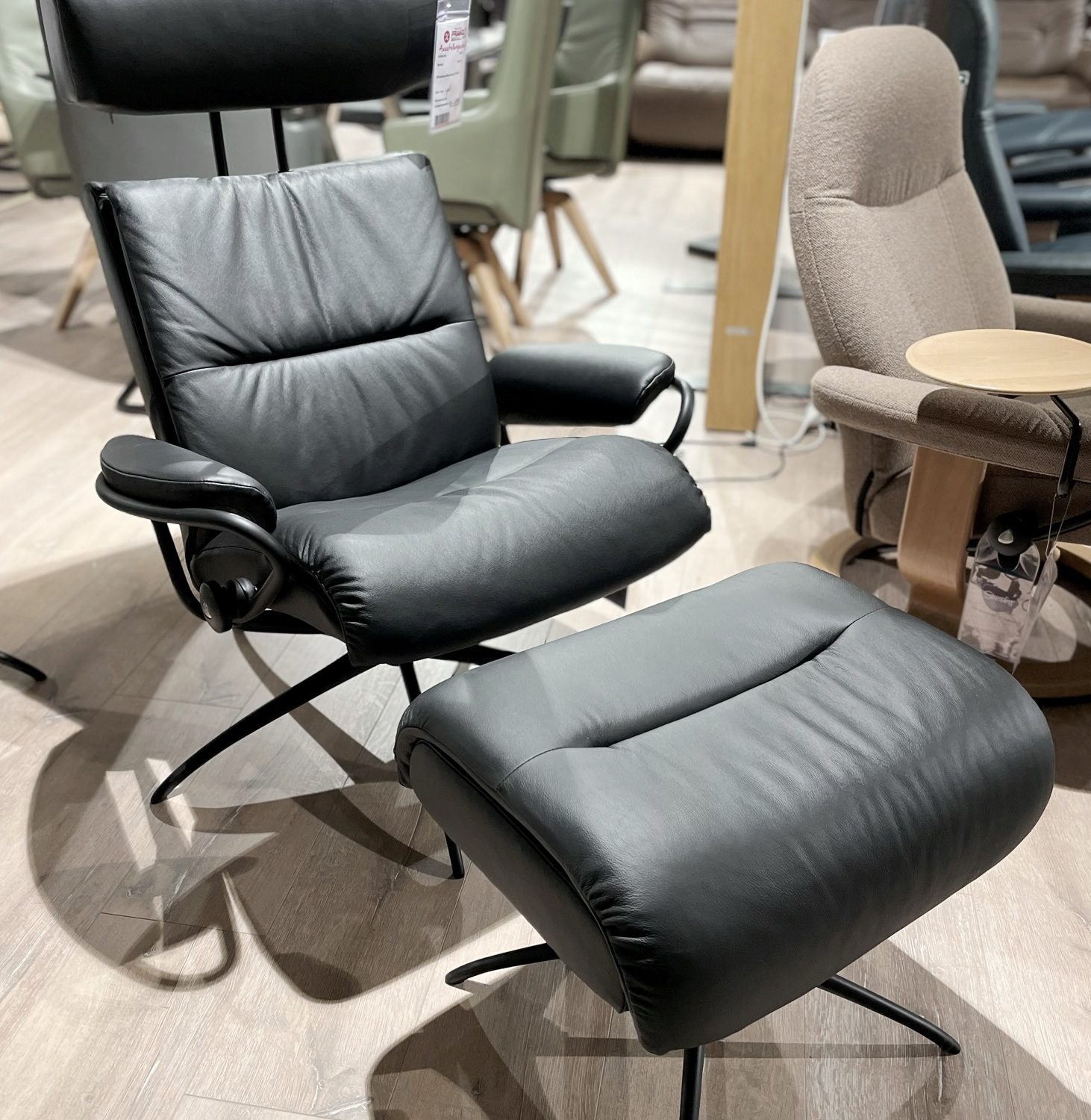 Stressless Tokyo mit Star-Gestell schwarz