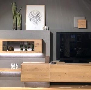 Wohnwand Brik mit Betonbaustein