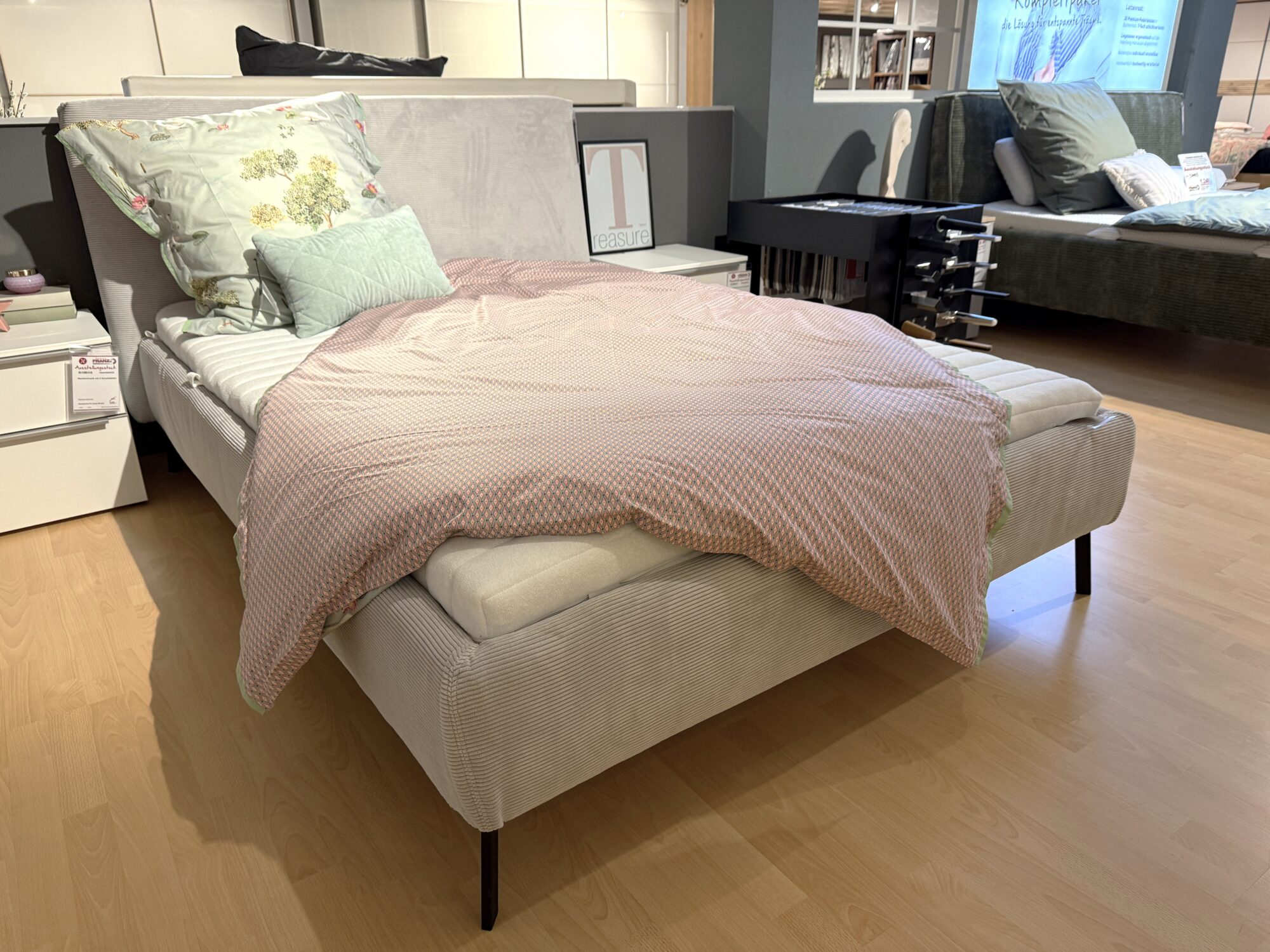 Interliving Polsterbett 1417 Bezug Cord grau