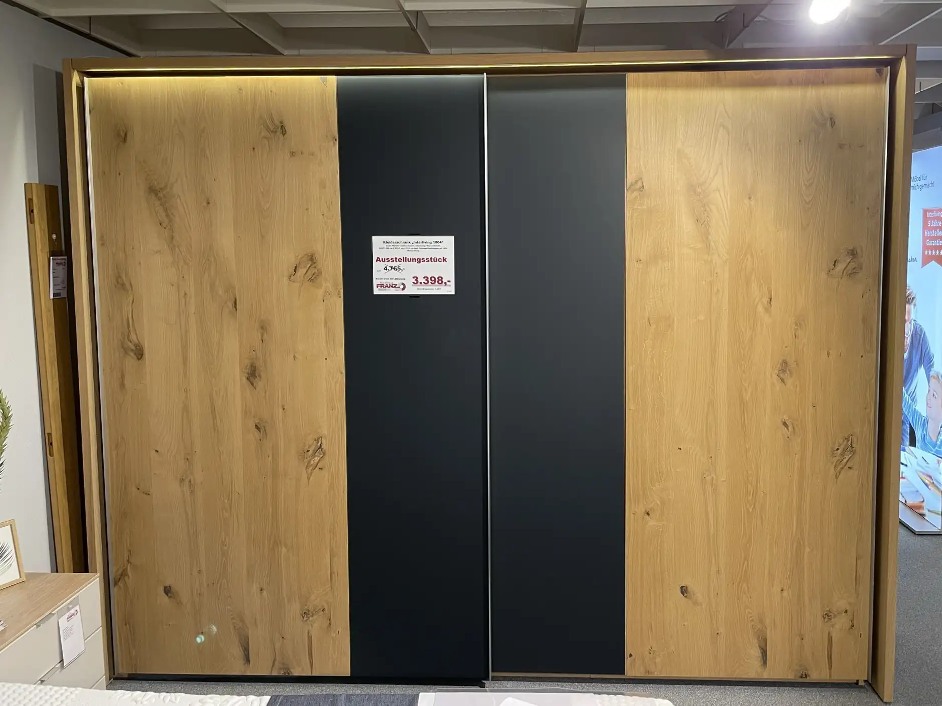 Voglauer Schwebetürenschrank Interliving 1004